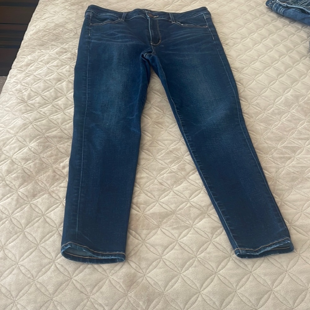 American Eagle high-rise jegging
